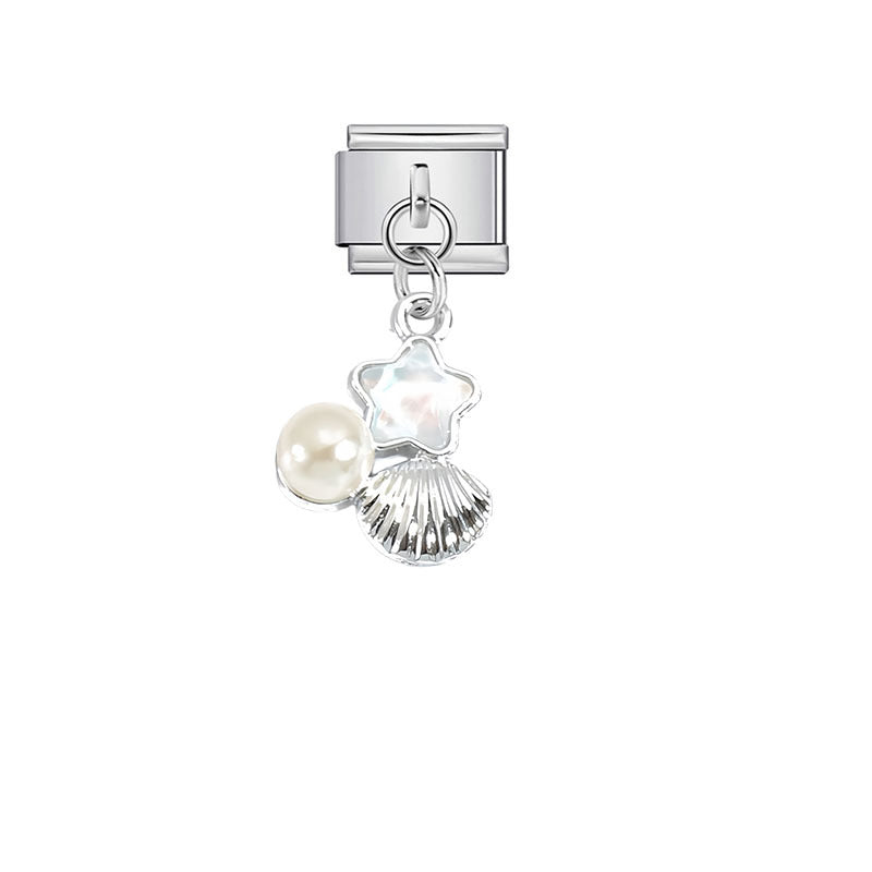 Wholesale Star and Moon Alloy Pendant - Fashion Jewelry Accessory for Boutique Resale
