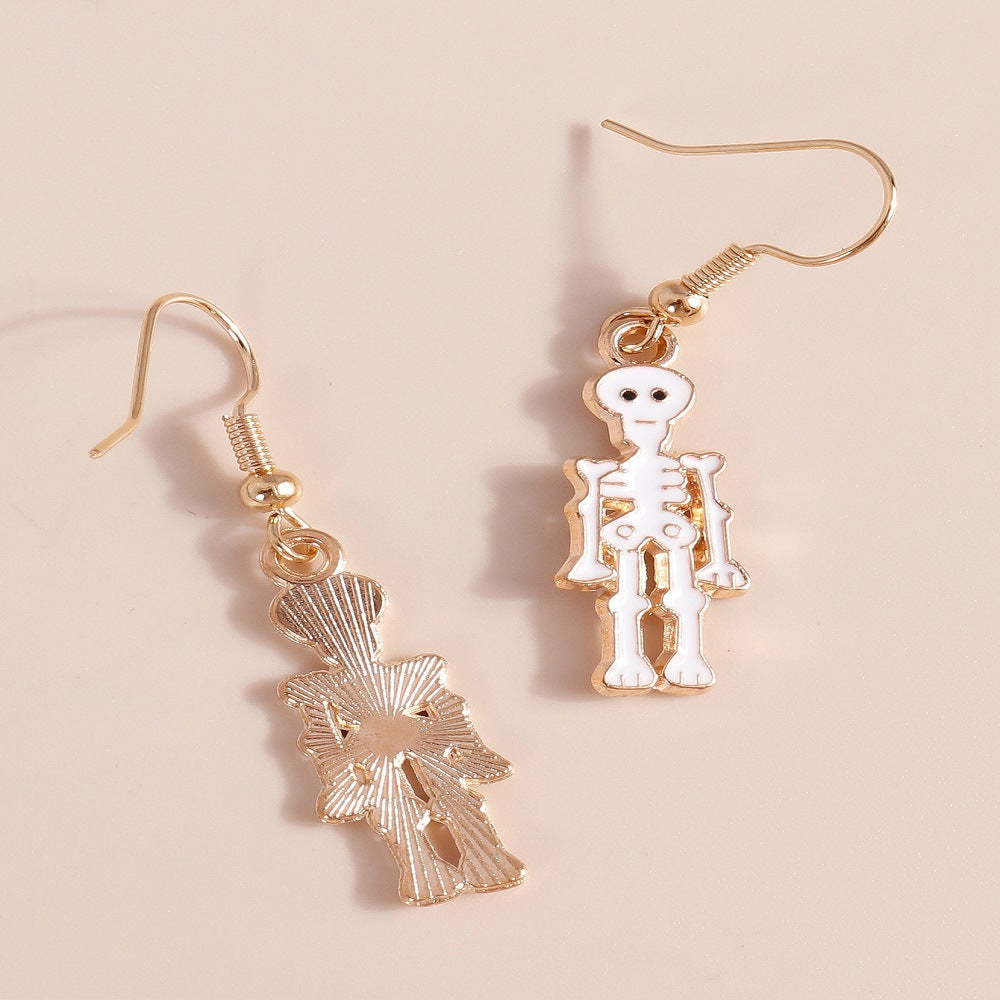 Wholesale  Skull Earrings Halloween Series Cute Funny Alloy Oil Dropping Earrings