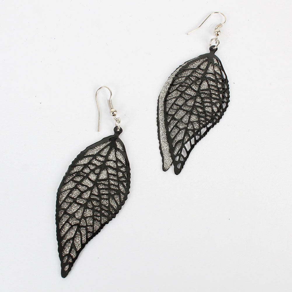 Wholesale retro alloy leaf frosted earring