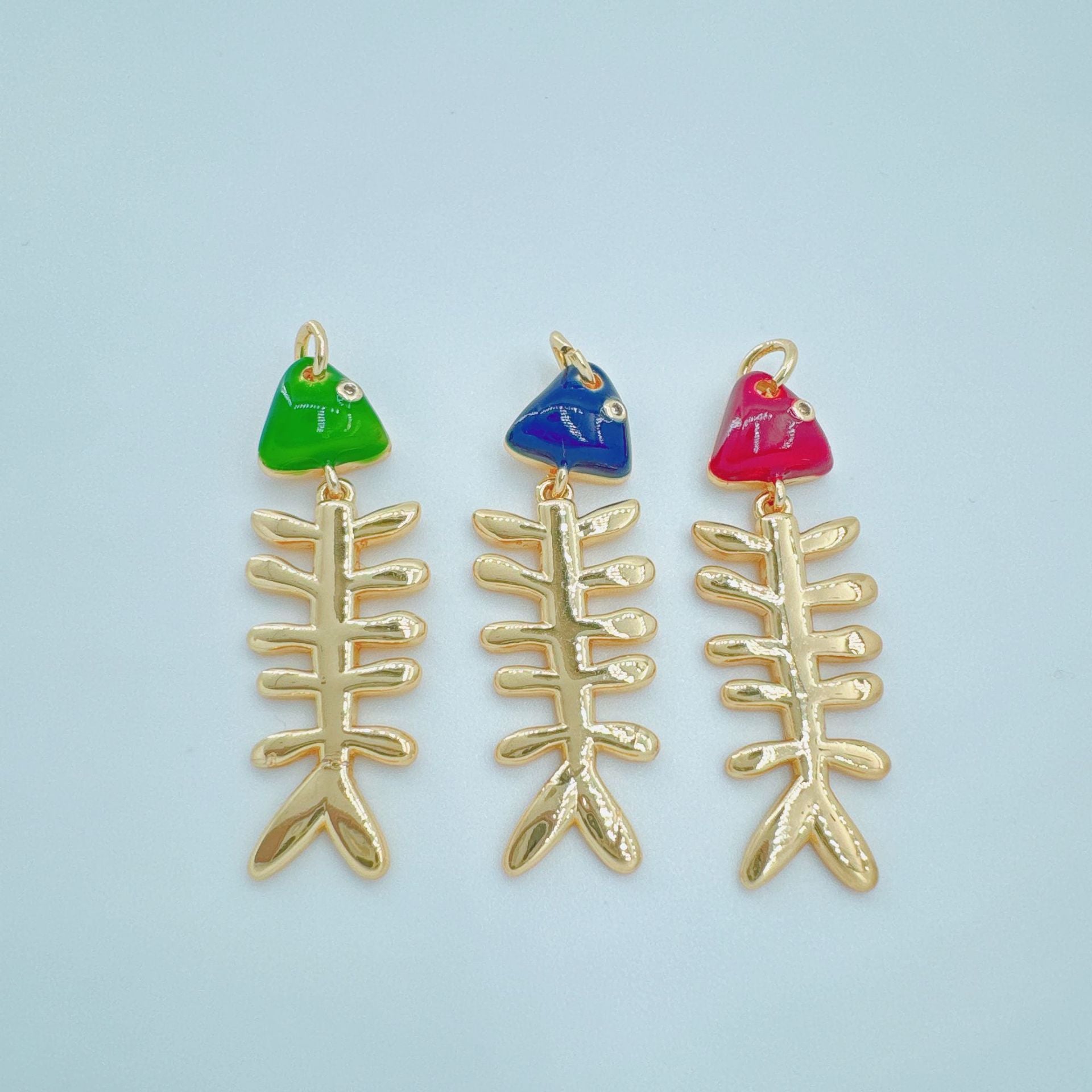 Wholesale Chic Gold Plated Fishbone Pendant Necklace,  Women' s Jewelry Accessory for Boutique Resale