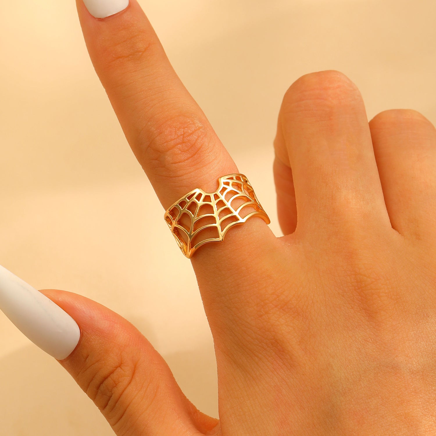 Wholesale Dark Style  Web Ring - Geometric Hollow Open Alloy Jewelry - Fashion Accessory for Boutique Resale