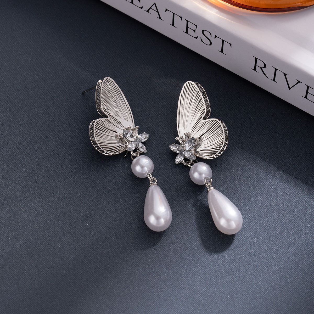 Wholesale Half butterfly drop tassel earrings