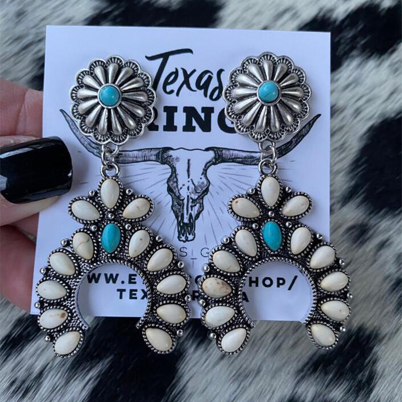 Wholesale Retro Carved Turquoise Pumpkin Earrings,  Western Ethnic Style Jewelry Accessory,  Trendy Gift for Party and Resale