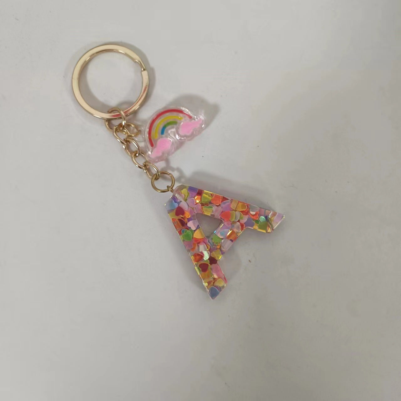Wholesale Trendy Resin Alphabet Letter Keychains 26 A Z Iridescent Sequin Charm Set Party Gift Bag Charm Boutique Resale Accessory