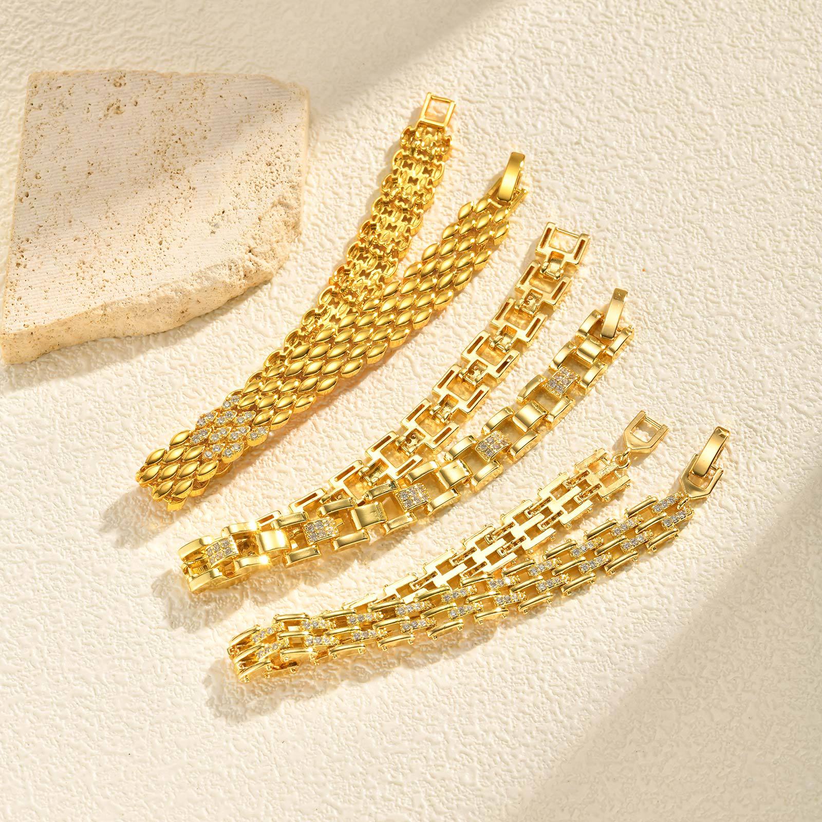 Wholesale Trendy Women S Copper Zircon Bracelet Watch Chain Design Gold Electroplated Everyday Fashion Jewelry Accessory