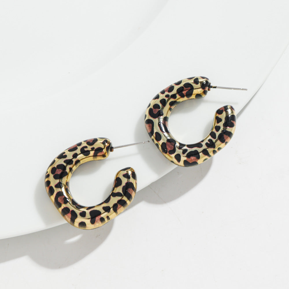Wholesale  C- shaped Ear Ring Earrings Retro Earrings