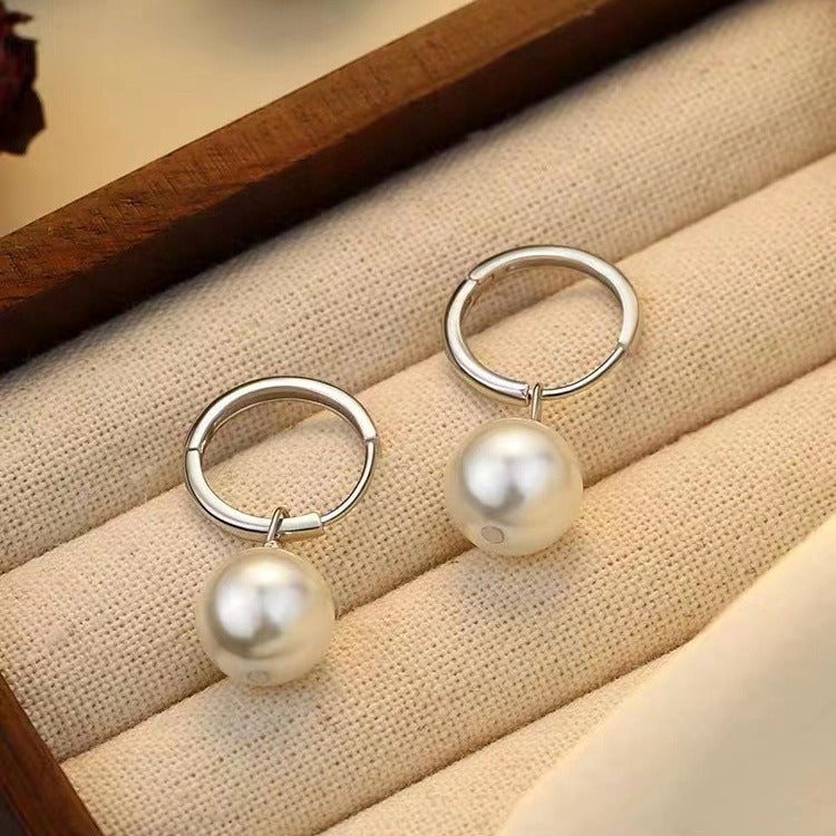 Wholesale 925 silver needle pearl light luxury earrings
