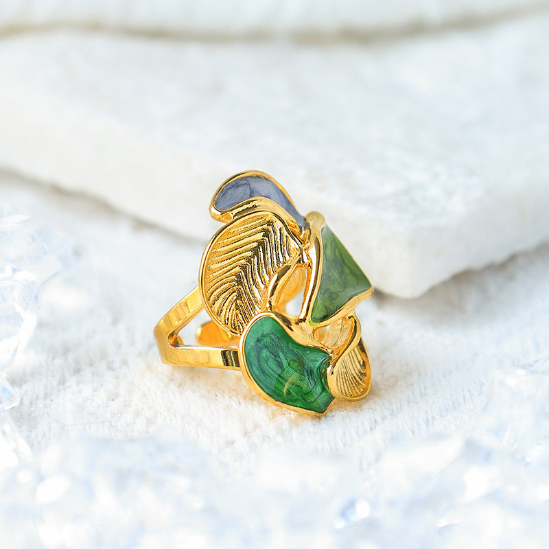 Wholesale  Palace Style Niche Gorgeous Personality Geometric Flower Ring