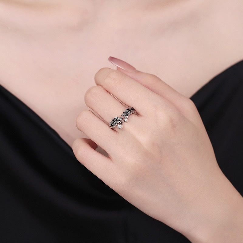Wholesale Silver Alloy Adjustable Ring with Chinese Vintage Wheat Ear Bell Design - Fashion Accessory Gift