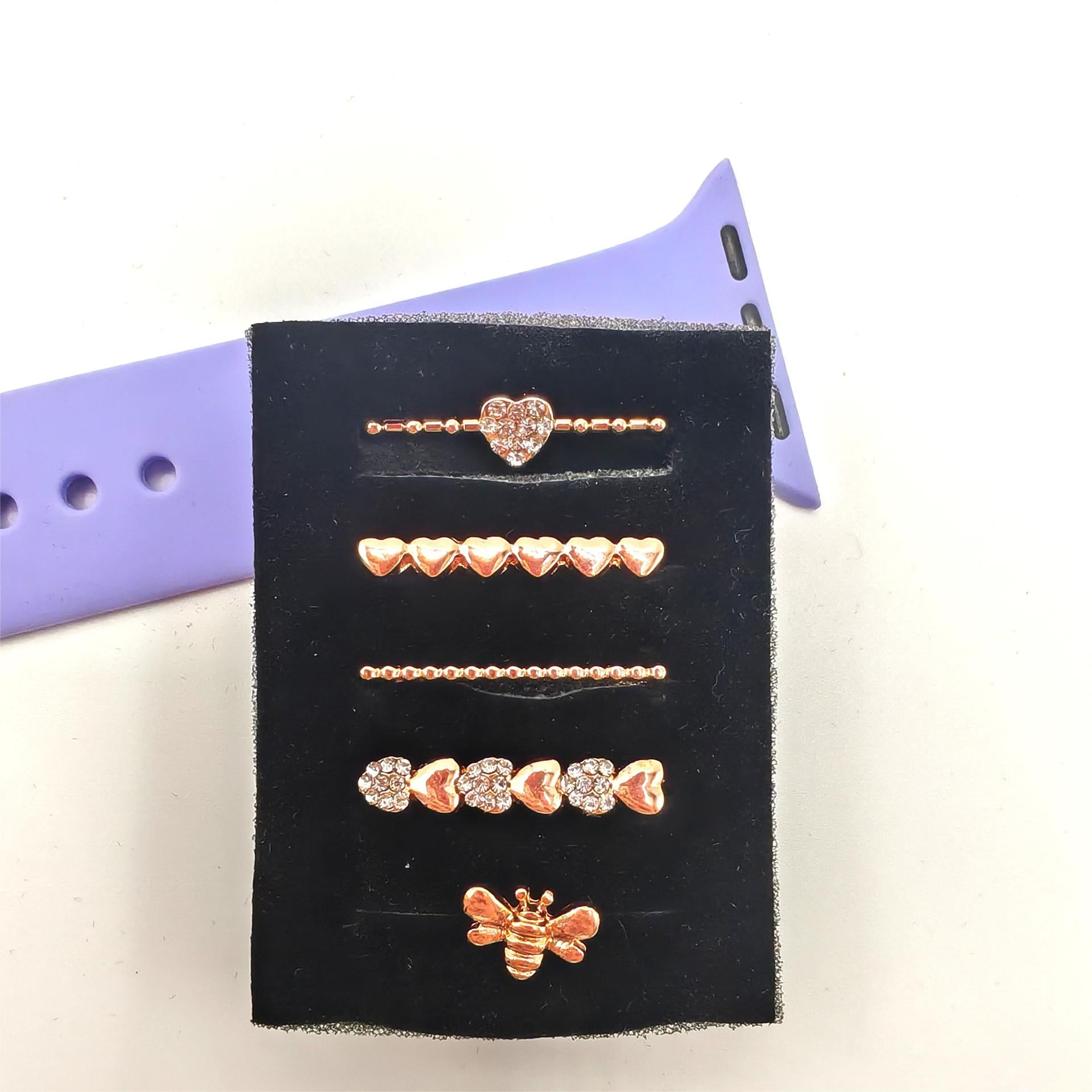Wholesale Gold Love Themed Band Charms Set Of 5 For Everyday Wear Fashion Jewelry Accessory