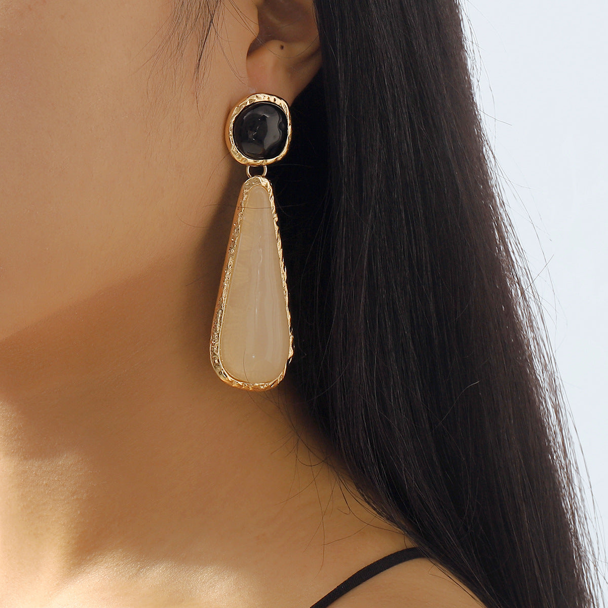 Orecchini eleganti per banchetti in stile corte all'ingrosso