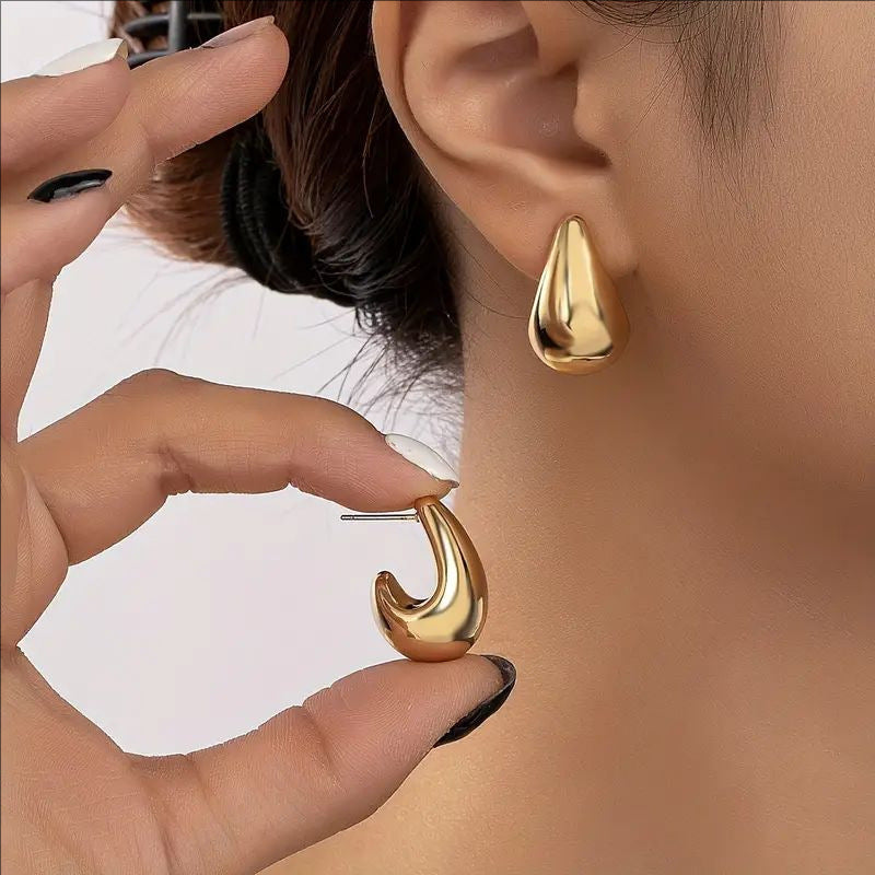 Wholesale Teardrop Earrings Alloy Electroplated European Style Jewelry Accessory