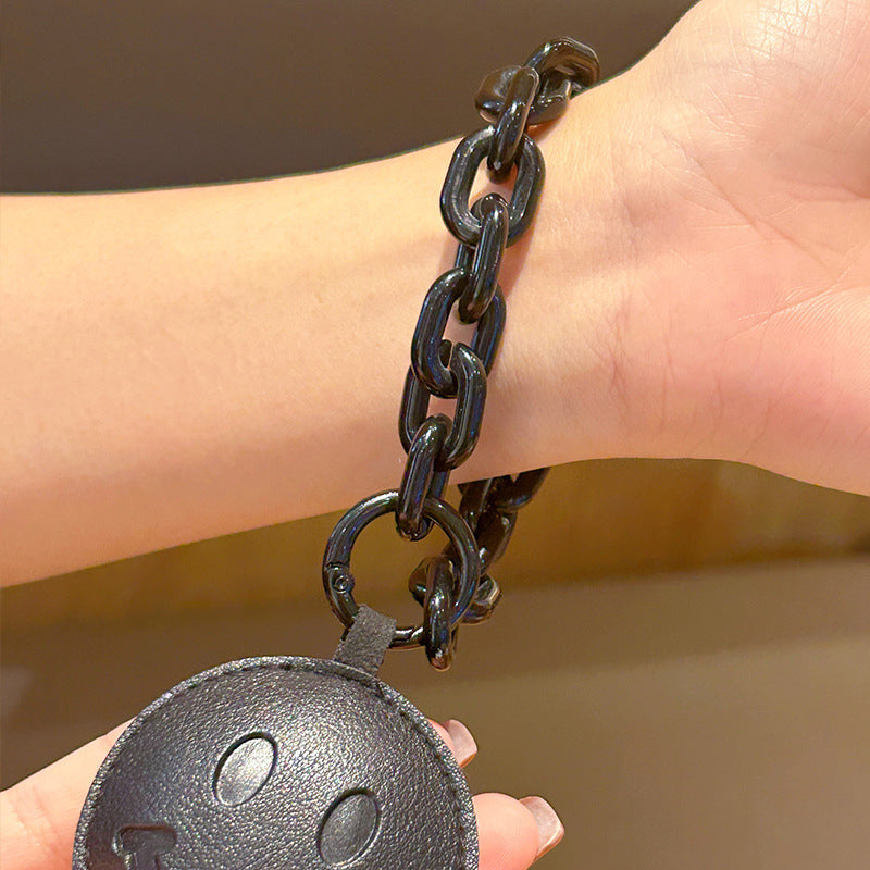 Wholesale Stylish Dark Iron Chain Heart Leather Bag Charm Keychain Couple Birthday Gift Boutique Fashion Accessory