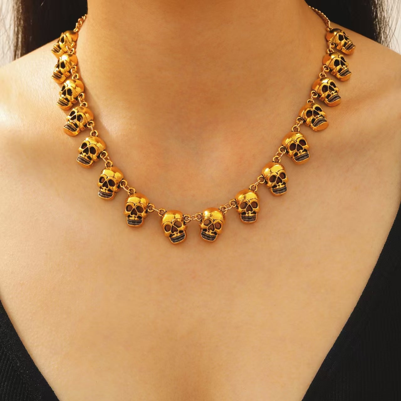 Wholesale Zinc Alloy  Skull Pendant Necklace - Gothic Retro Festival Jewelry for Party