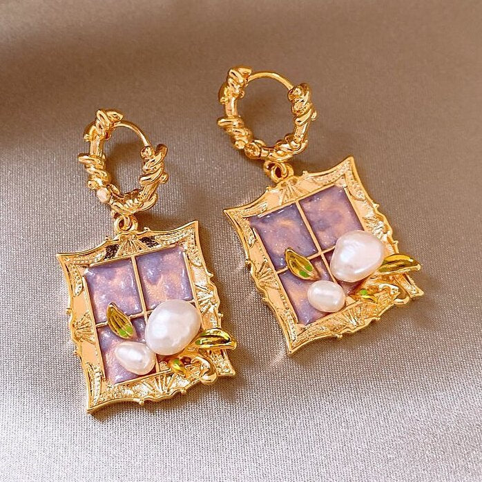 Wholesale Alloy Enamel Double Layer Flower Earrings French Palace Retro Pearl Design Fashion Accessory