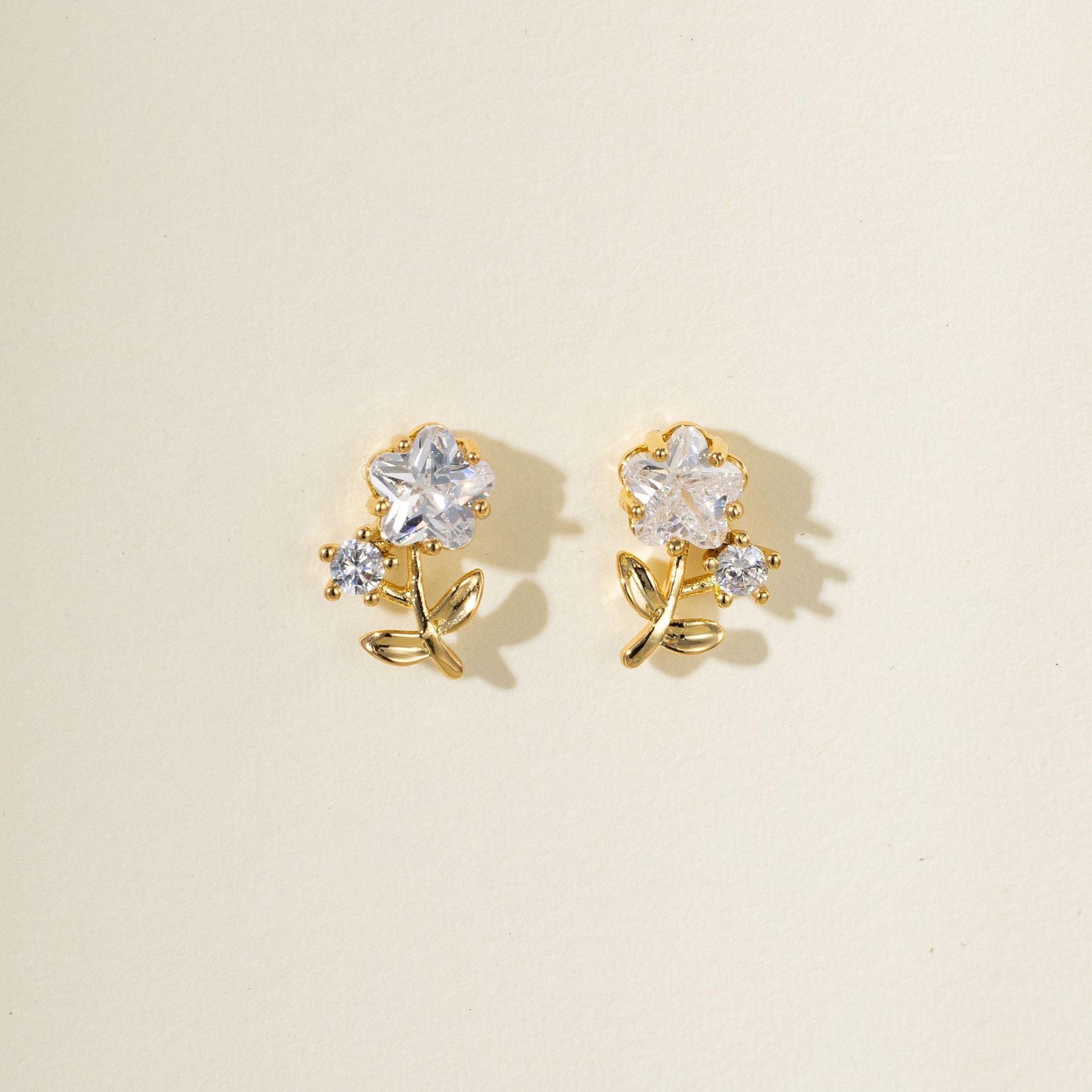 Wholesale Luxury Flower Earrings
