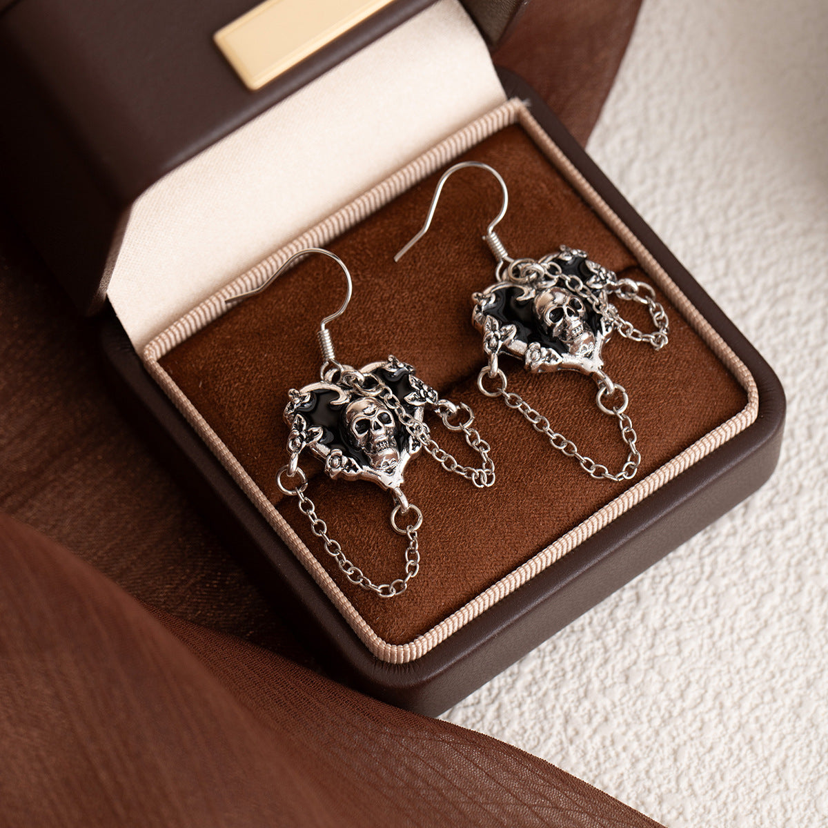 Wholesale  Black Skull Heart Tassel Earrings
