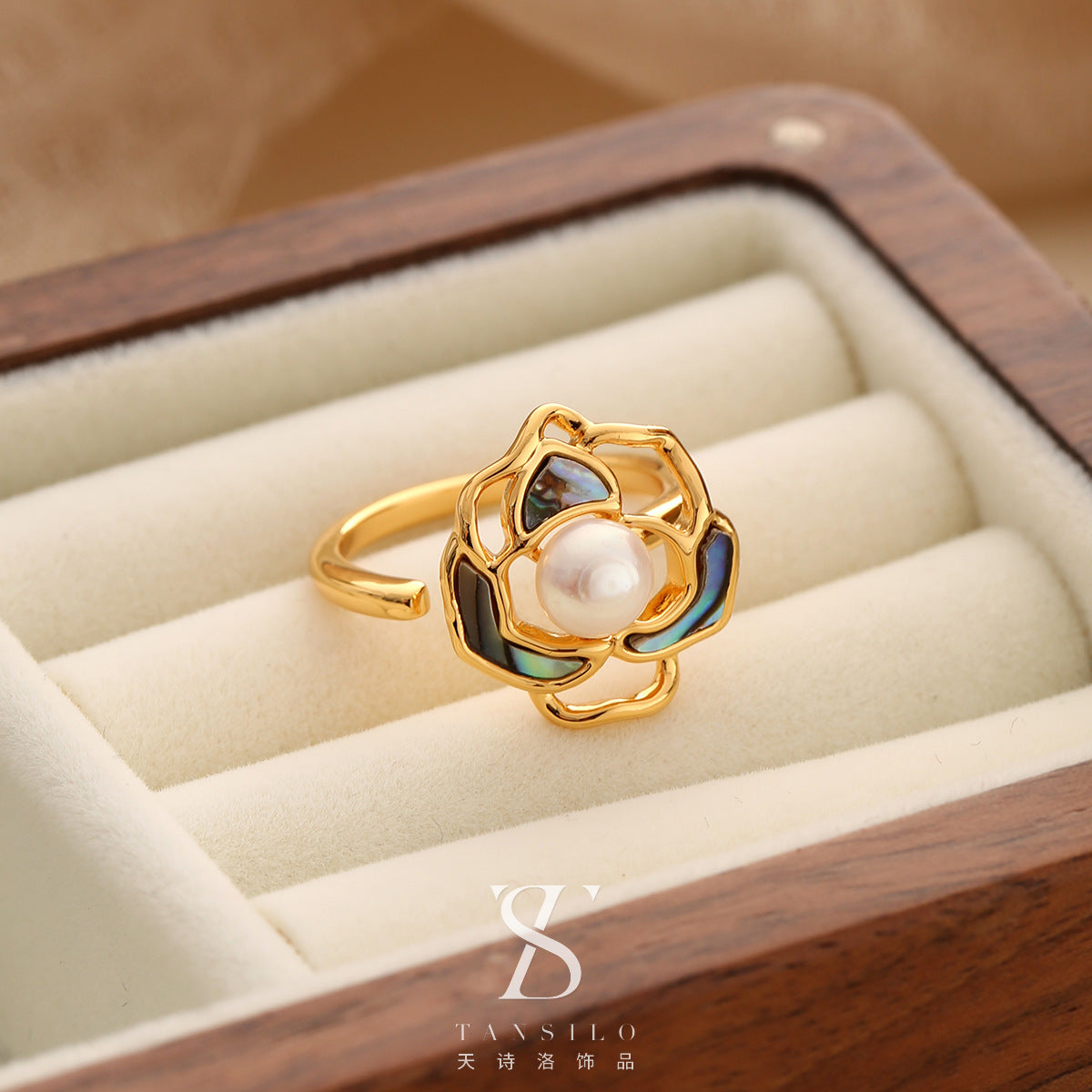 Wholesale Real Pearl Butterfly Ring Opening Ring Adjustable Non-fading Index Finger Ring