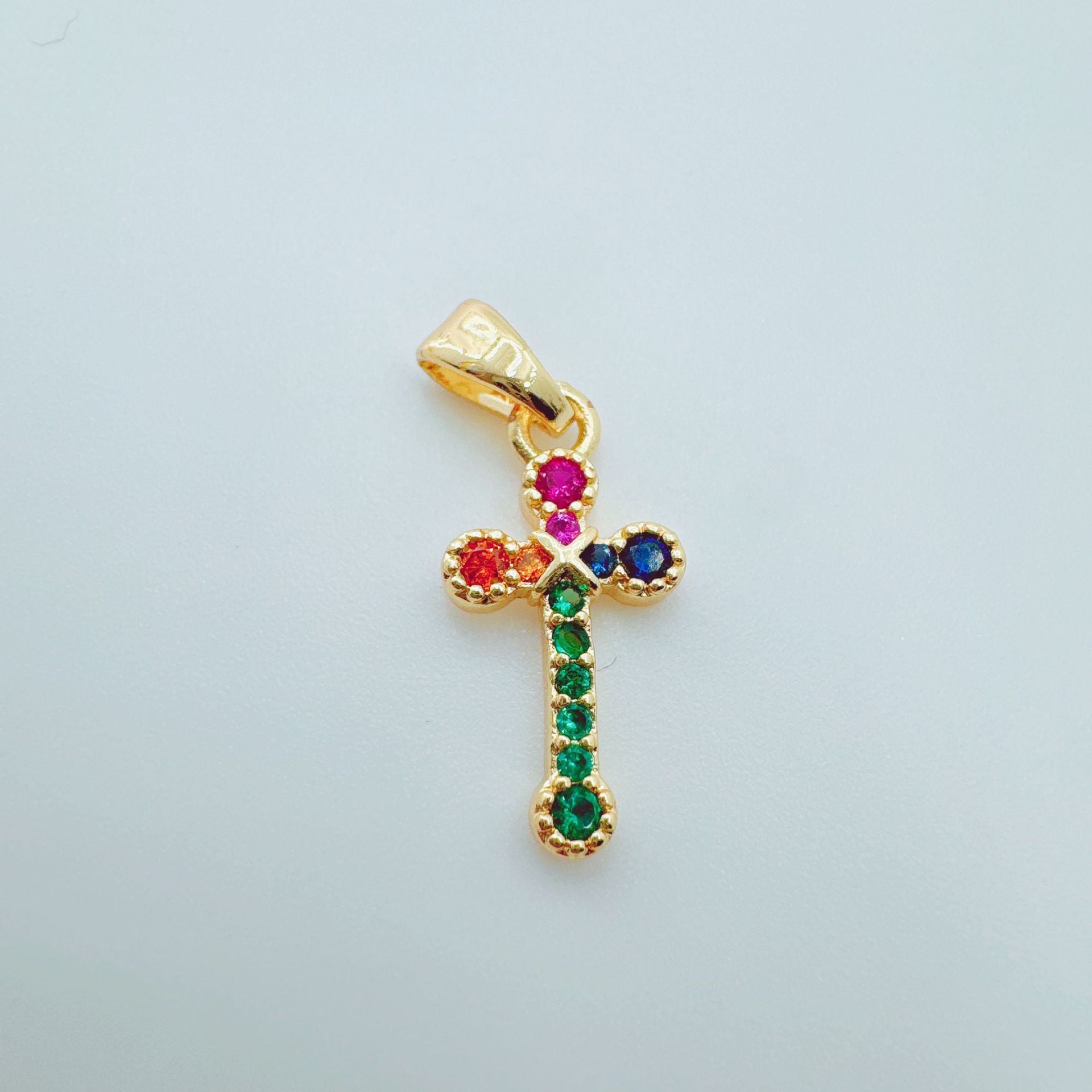 Wholesale =Micro-set Zircon Cross Pendant Necklace Copper Electroplated Fashion Accessory