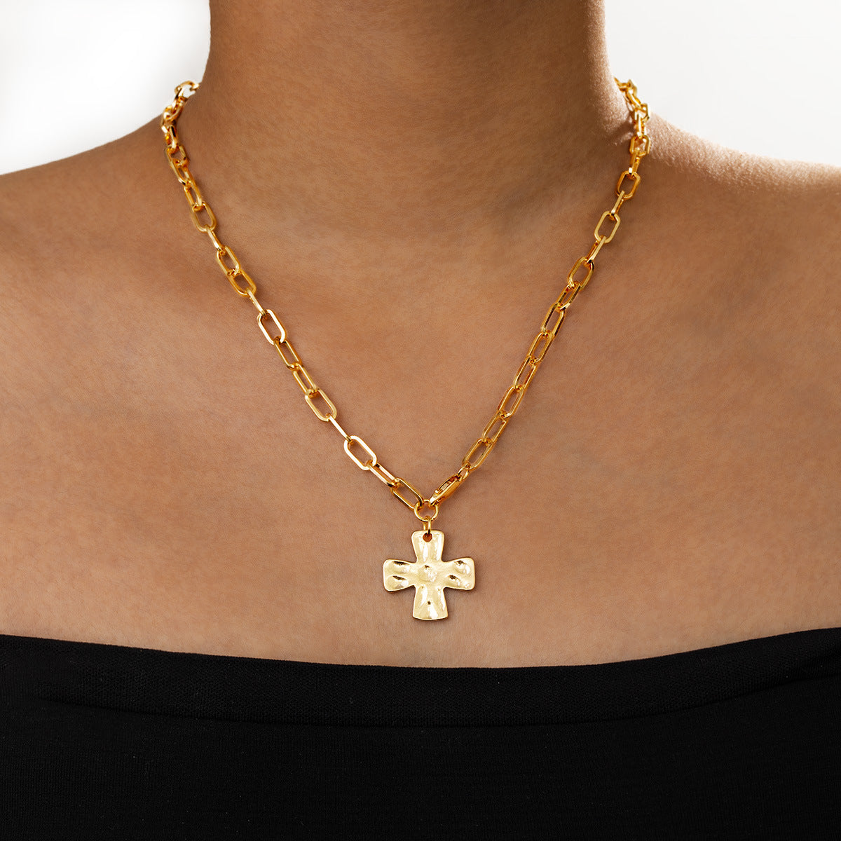 Wholesale  two-tone cross pendant paperclip chain necklace
