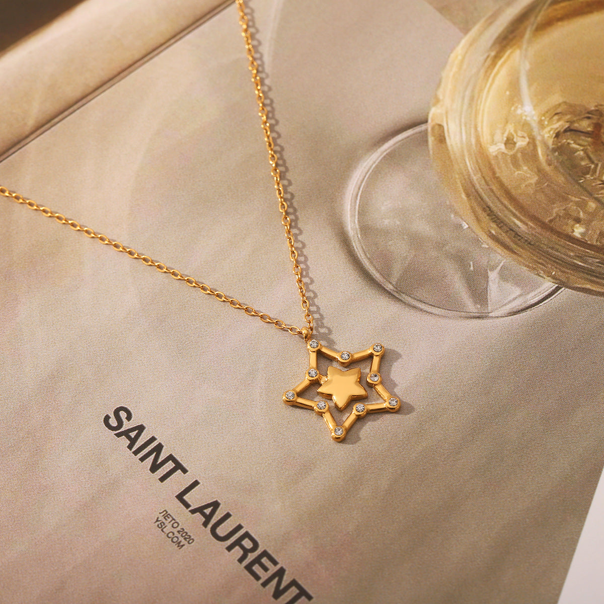 Wholesale diamond hollow five-pointed star titanium steel necklace