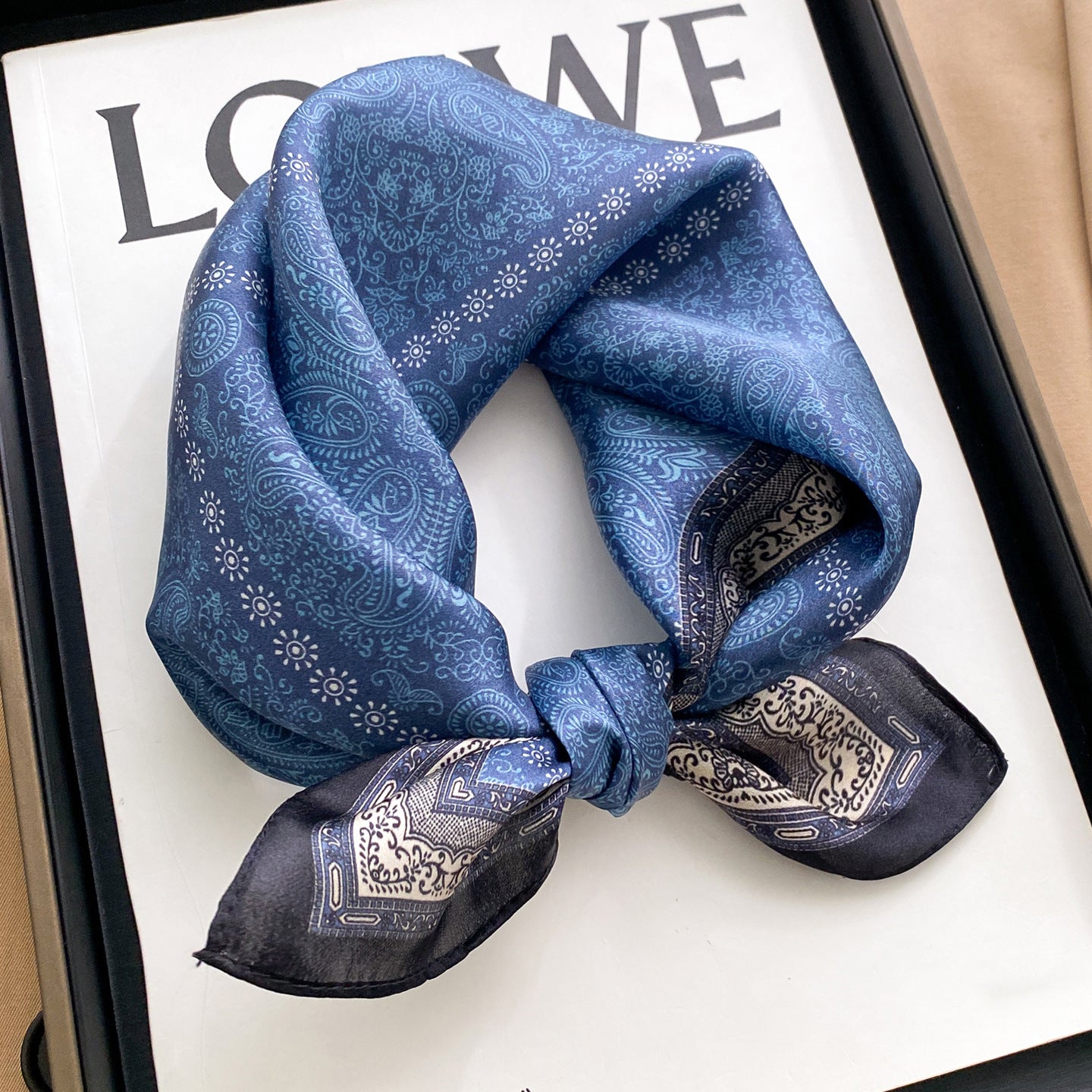 Wholesale Letter   Silk Scarf