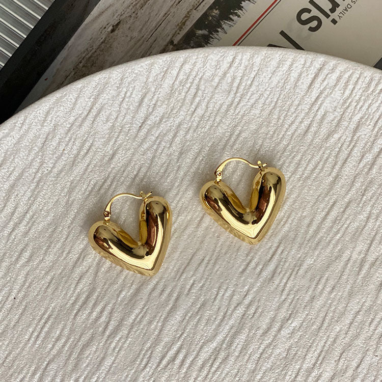Wholesale brass real gold electroplated hollow heart earrings