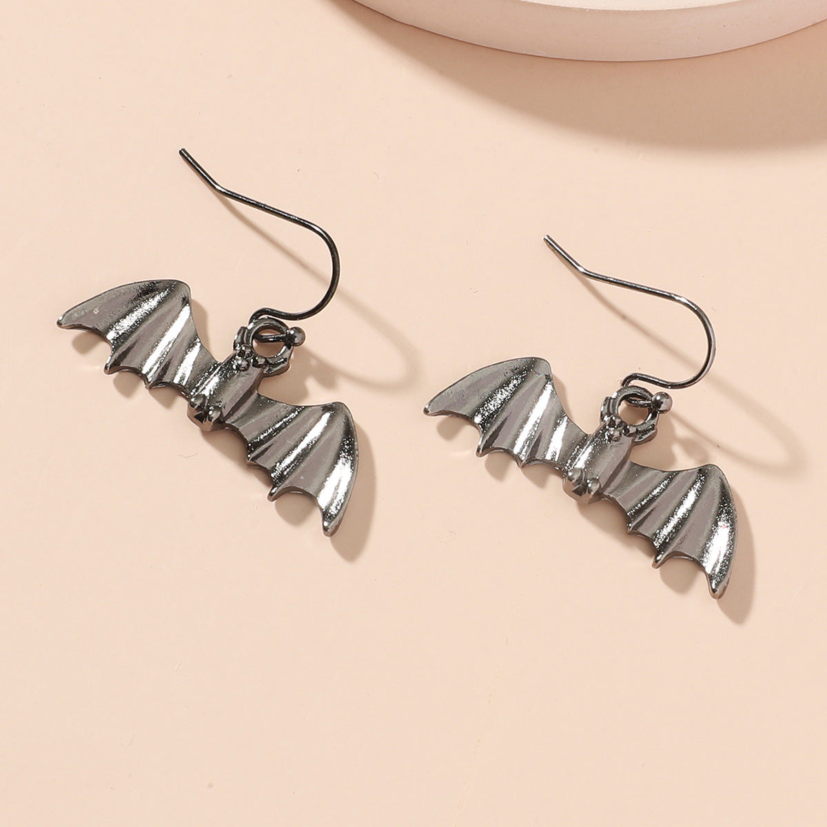 Wholesale Halloween series funny  skull earrings exaggerated fun pumpkin bat earrings