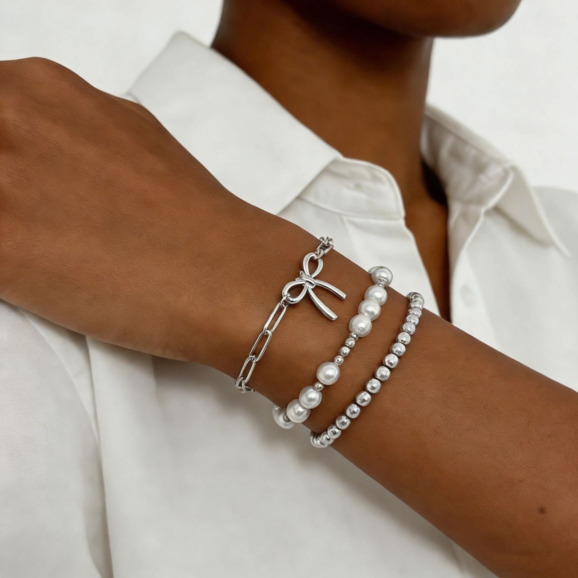 Wholesale Alloy Man-made Pearl Bow Bracelet