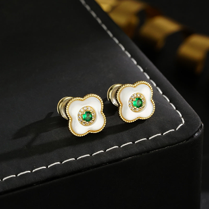 Wholesale  green zircon fritillary petal earrings