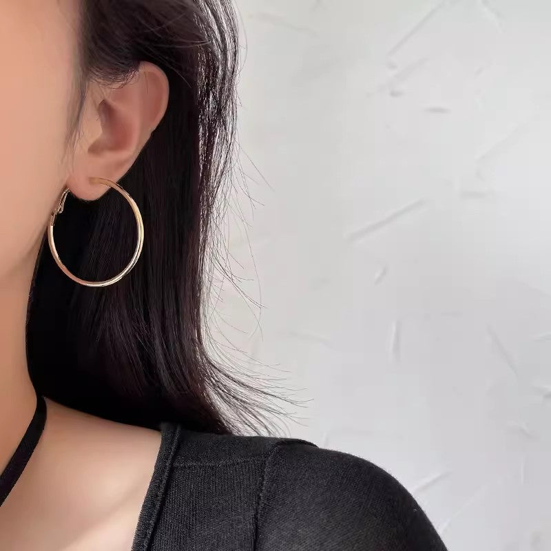 Wholesale metal light luxury exaggerated large hoop earrings