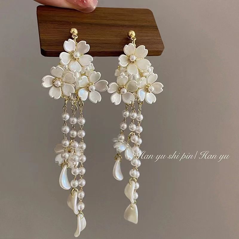 Wholesale Pearl Tassel Earrings Flower Stud Earrings ACC-ES-Yinhe001