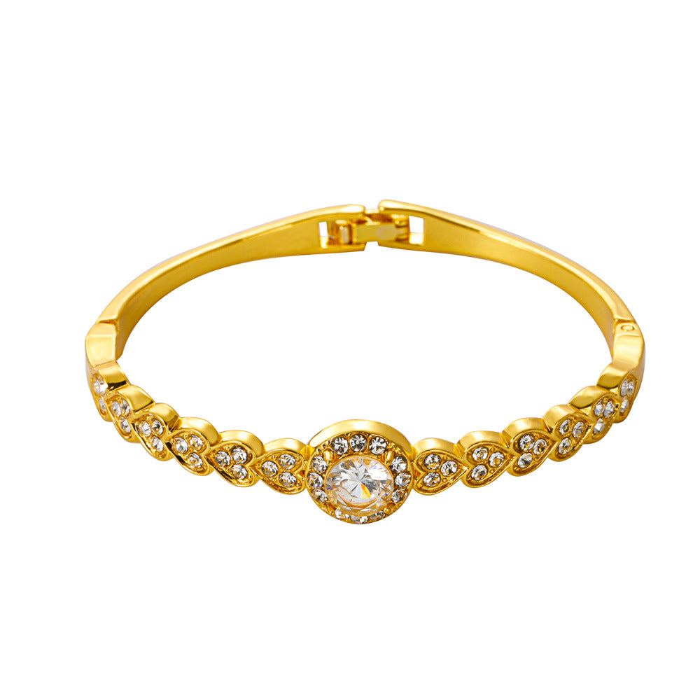 Wholesale Gold Love Heart Rhinestone Bracelet Vintage Style Fashion Jewelry Accessory Gift