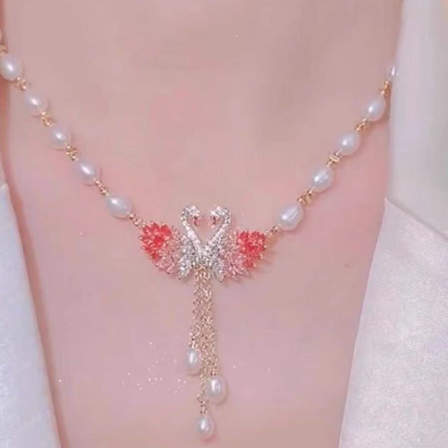 Wholesale Light Luxury Pearl Necklaces