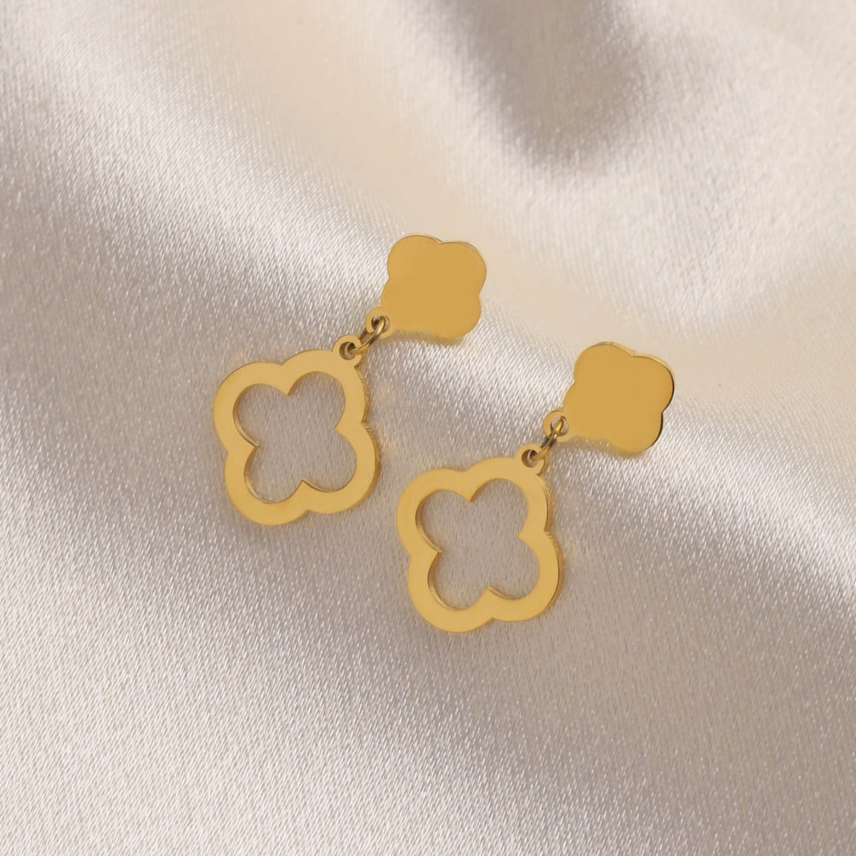 Wholesale Stainless steel Four-leaf clover earrings