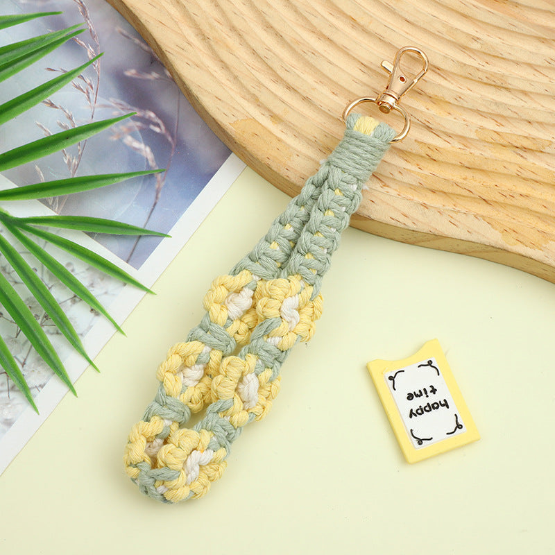 Wholesale Bohemian Handmade Woven Flower Wristband Small Daisy Keychain ACC-KC-ZhiYa035