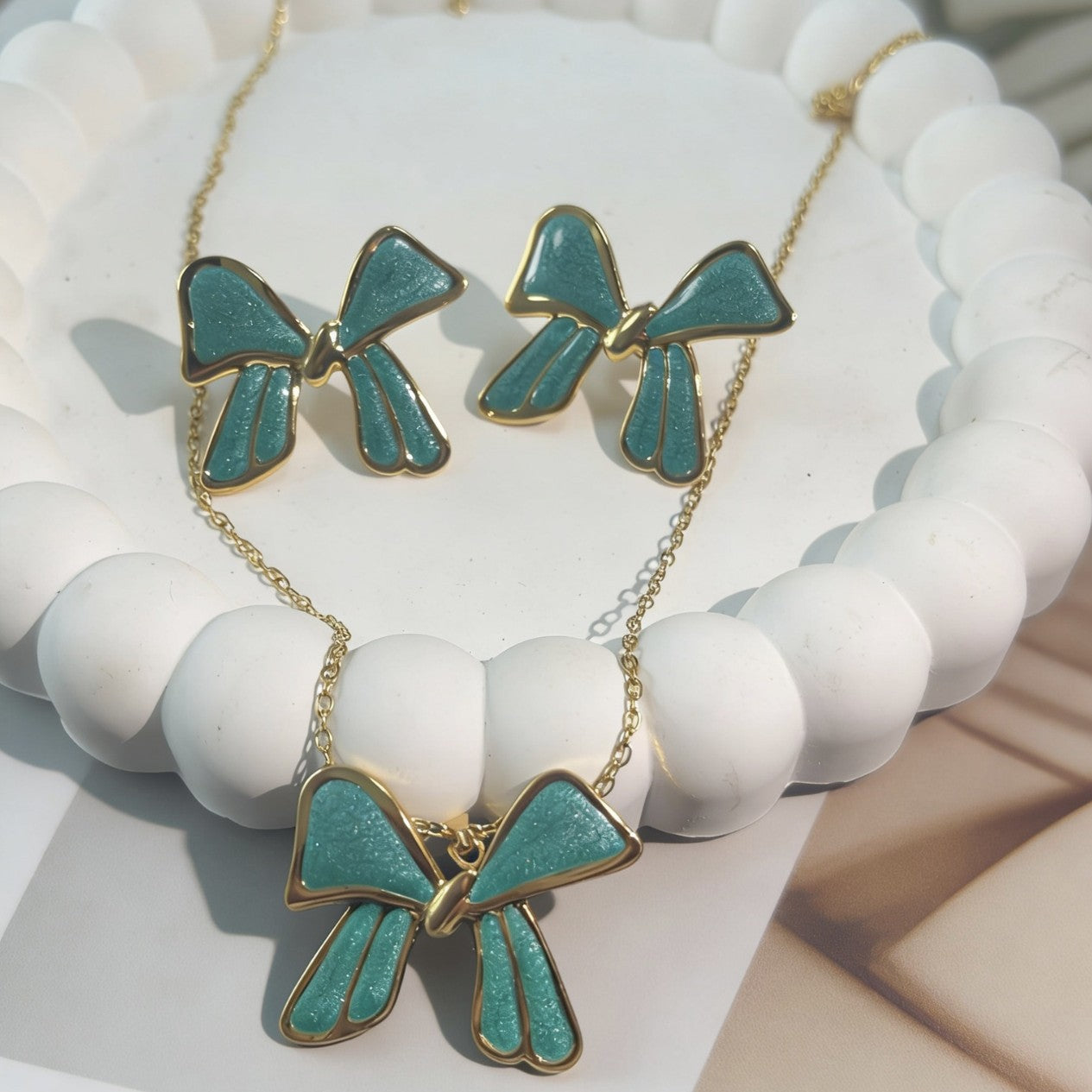 Wholesale Stainless Steel Flower and Teardrop Enamel Earrings and Necklace Set
