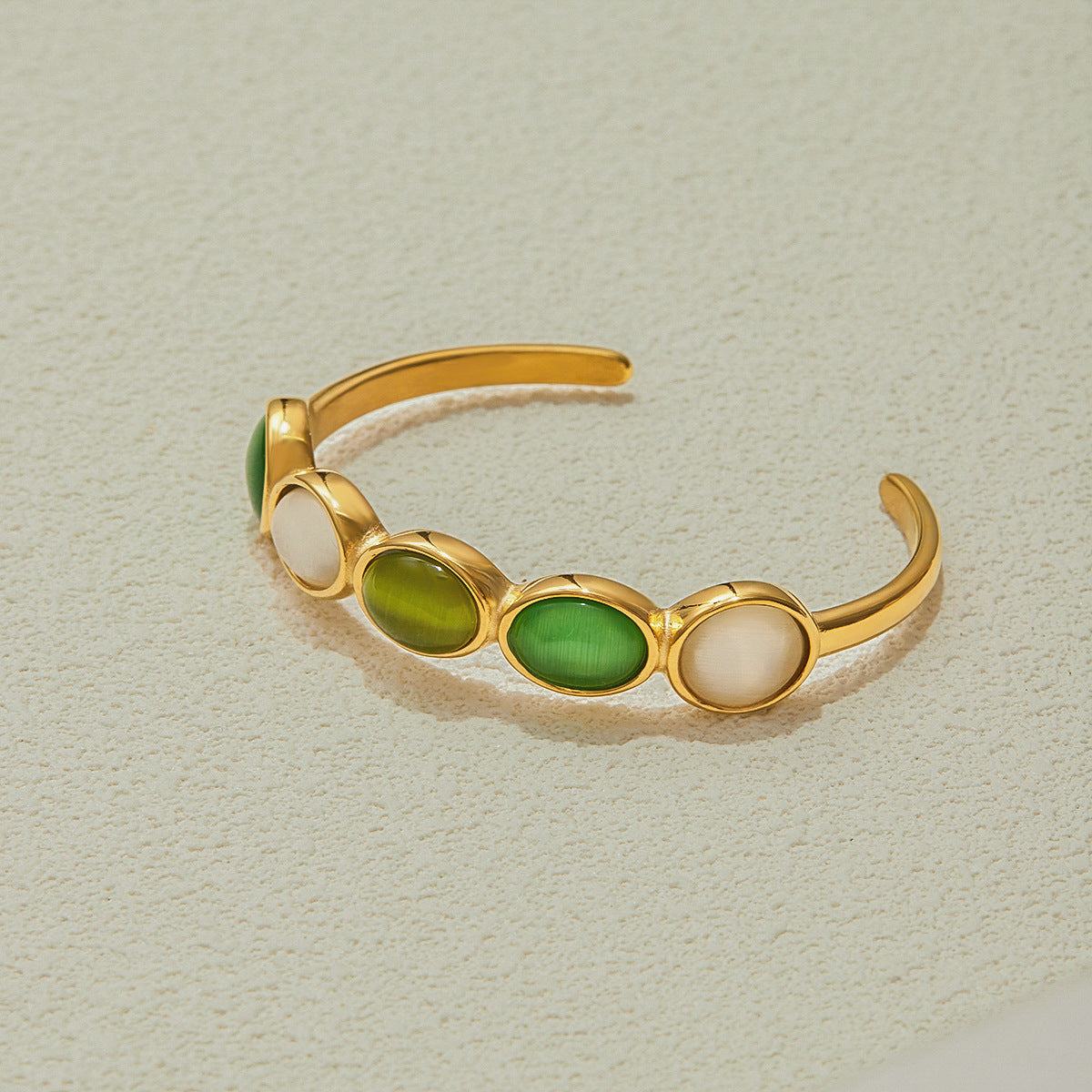 Wholesale 18K Gold Stainless Steel Green and White Cat's Eye Open Bracelet