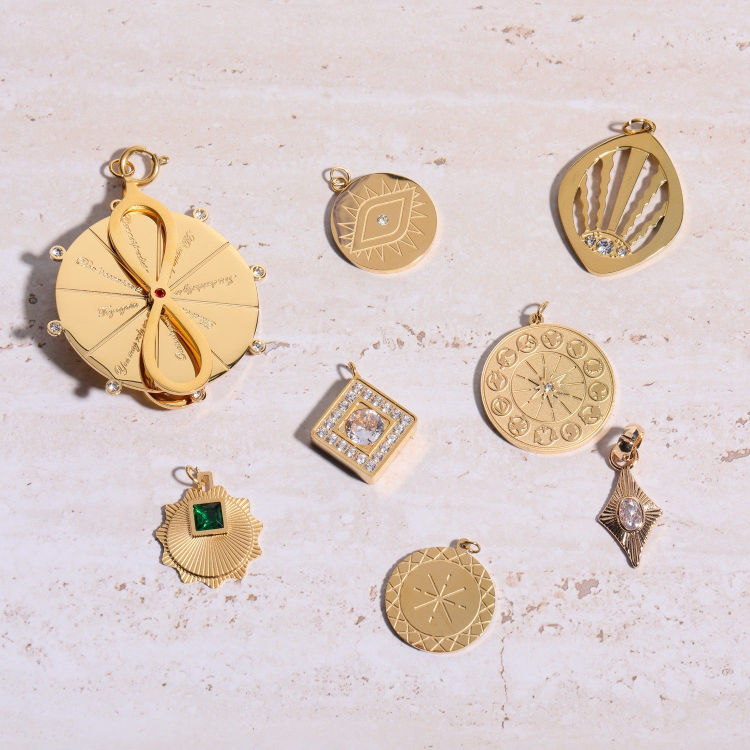 Wholesale Zircon Pendant Eye Constellation Tarot Pendant Gold Plated Necklaces Pendant