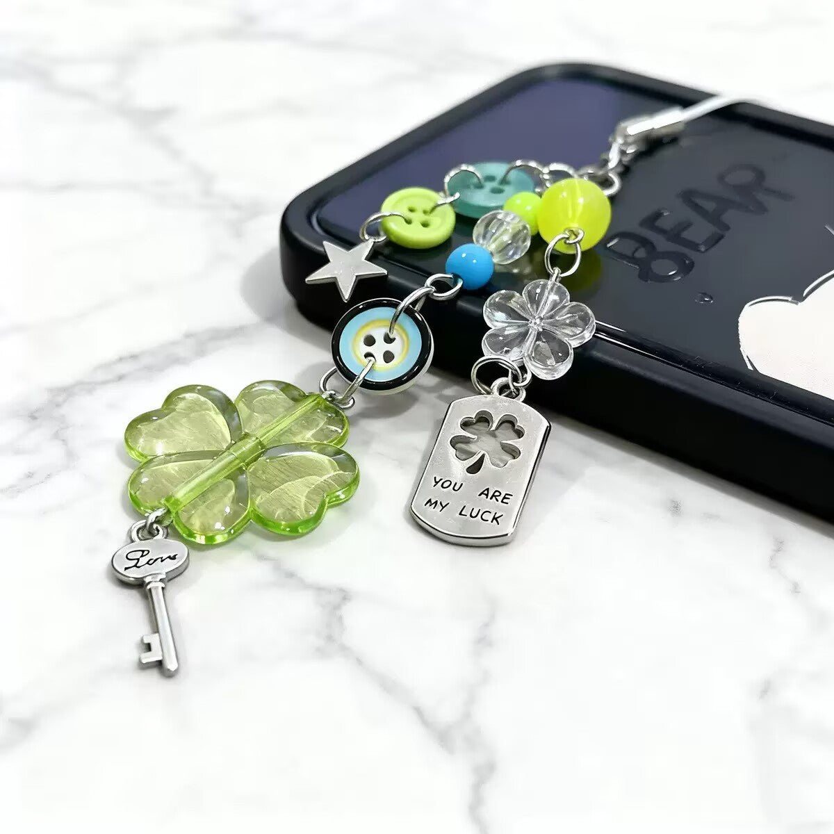 Wholesale Lucky Four-Leaf Clover Acrylic Beaded Keychain Charm - Trendy Gift and Car Key Accessory