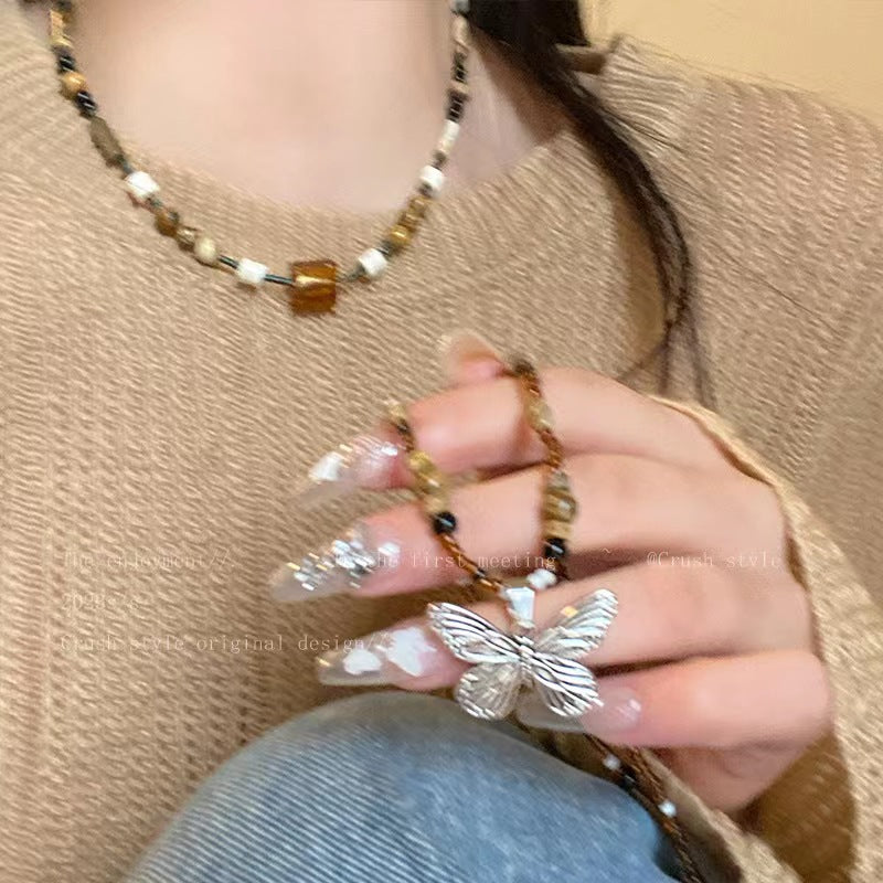 Wholesale Vintage Beaded Cube Necklace Ethnic Style Stacked Butterfly Pendant ACC-NE-Tongs002