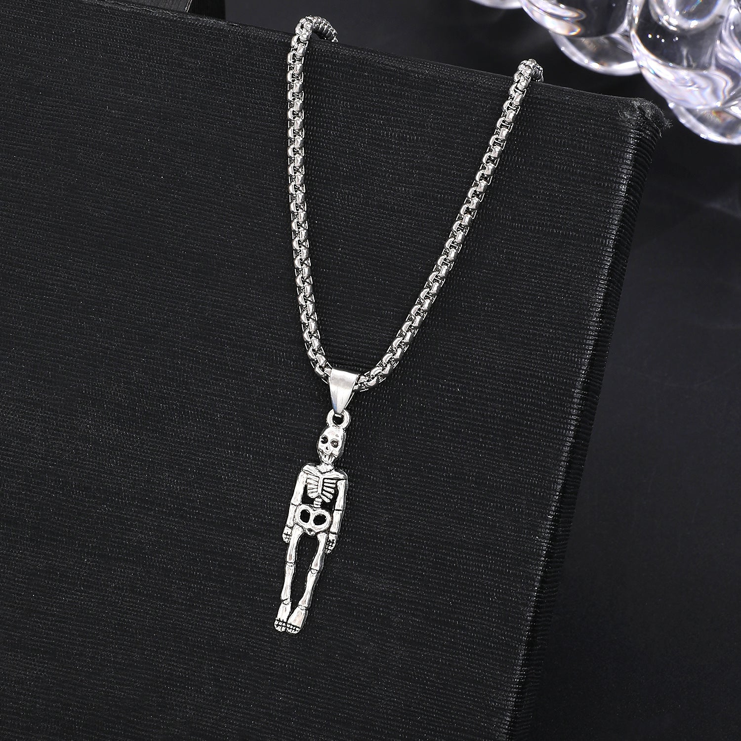 Wholesale Punk Style Skull Pendant Necklace Trendy Jewelry Accessory for Gift Boutique Resale