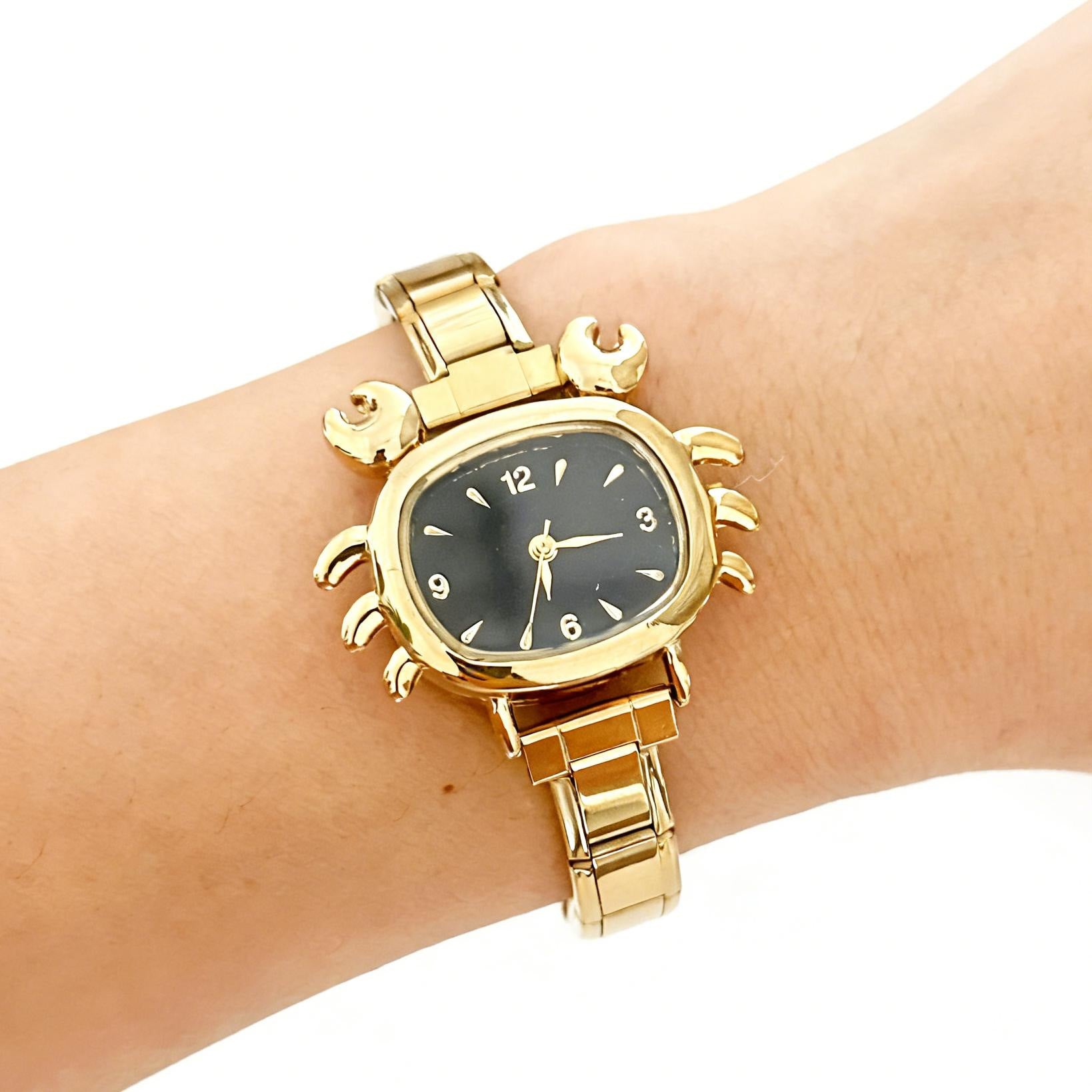 Wholesale Stylish Square Crab Design Stainless Steel Quartz Watch with Fashion Strap for Everyday Wear