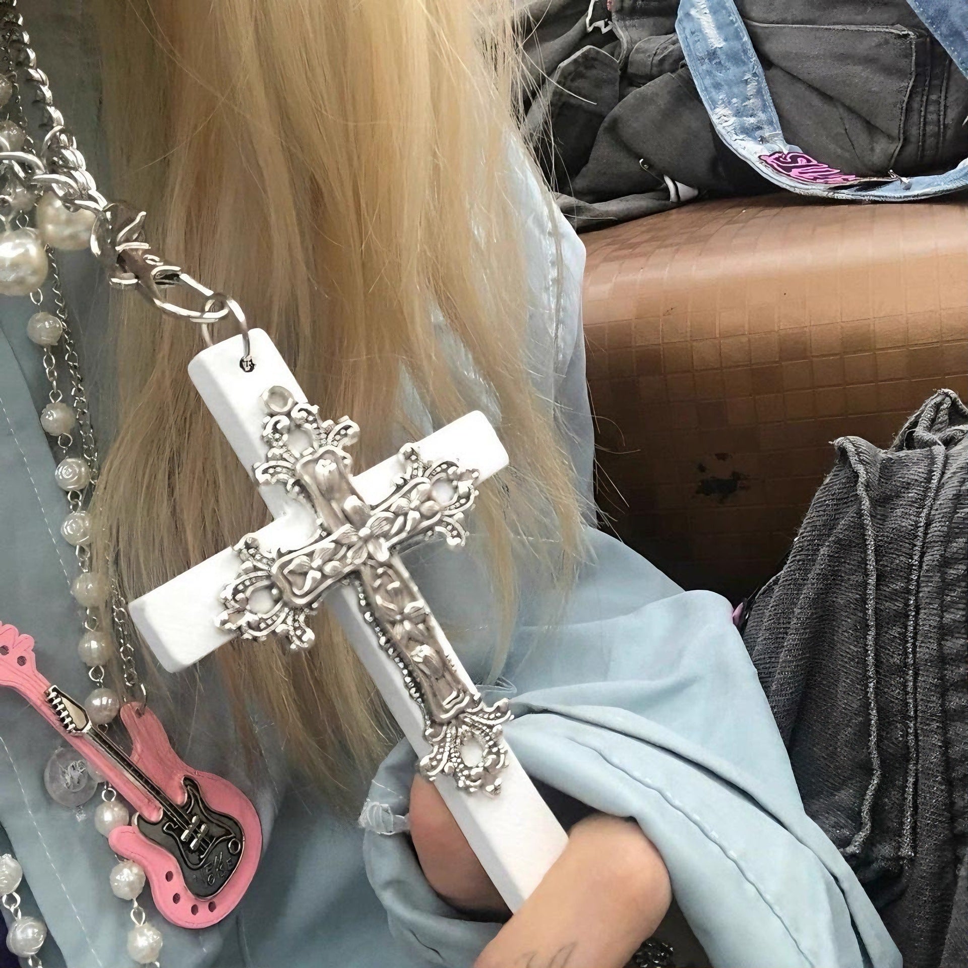 Wholesale Gothic Cross Pendant Necklace Y2K Punk Wooden Jewelry Accessory For Everyday Chic Boutique Resale