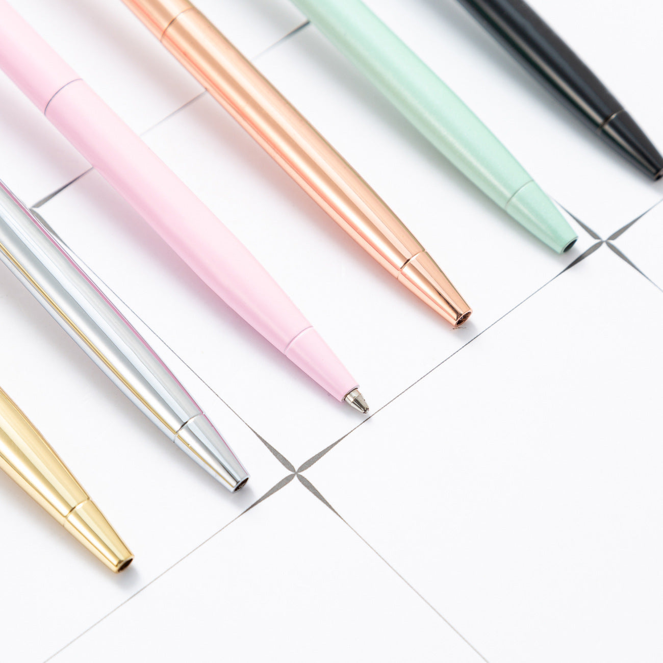 Wholesale  five-pointed star shape ballpoint pen