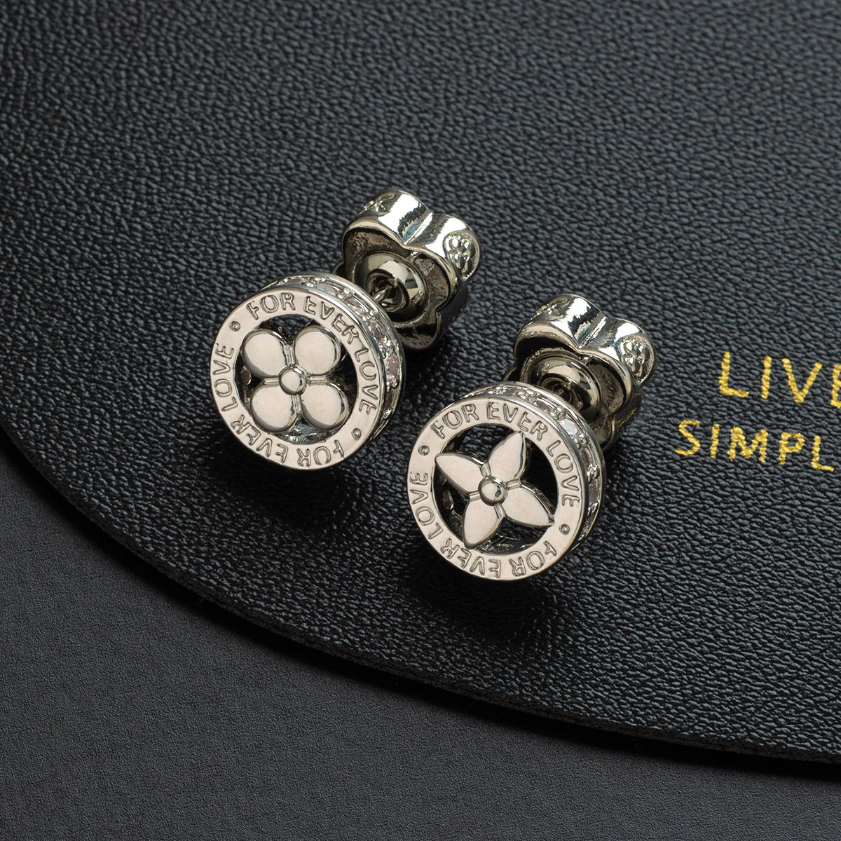 Wholesale Snowflake Geometric Earrings For Women Gold Plated Copper Zircon Jewelry Modern Fashion Accessory Gift Boutique Resale