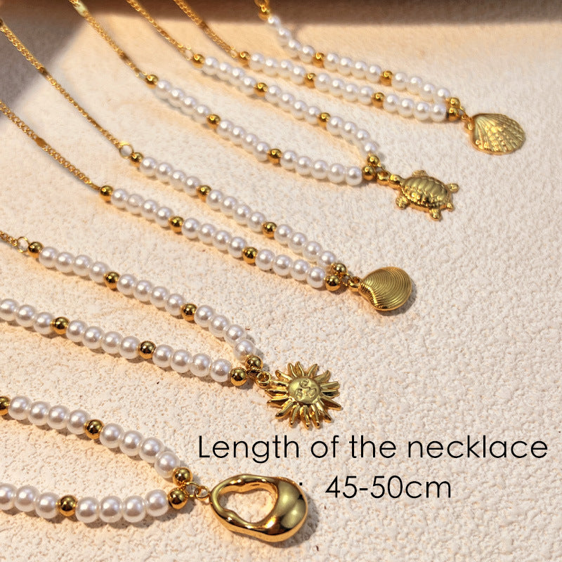 Wholesale stainless steel pearl shell necklace niche high sense beaded clavicle chain titanium steel jewelry