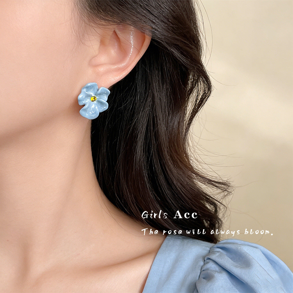 Wholesale Copper Blue Enamel Drip-Glazed Flower Earrings,  Fresh Floral Pearl Studs,  Fashion Accessory