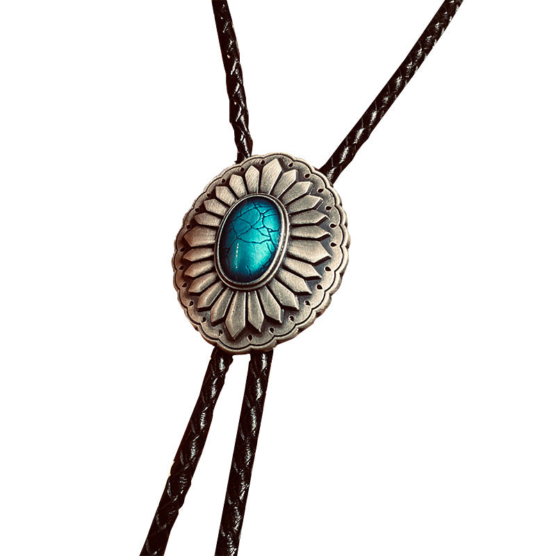 Wholesale light luxury polo long vintage necklace