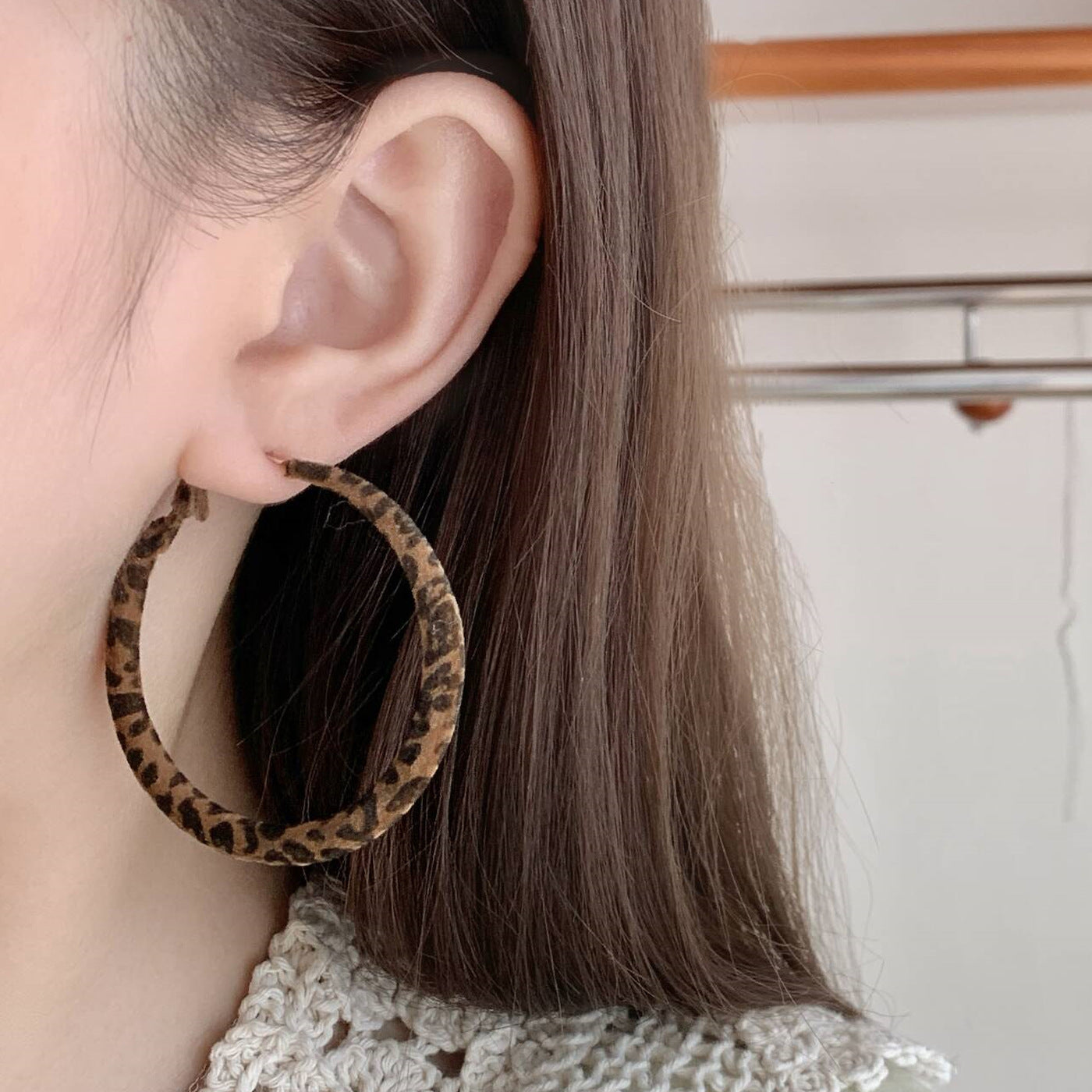 Wholesale Retro leopard print large hoop earrings  silver needle exaggerated earrings